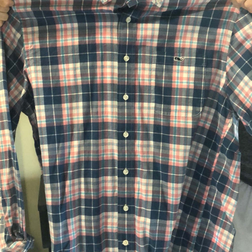 Vineyard Vines button down
